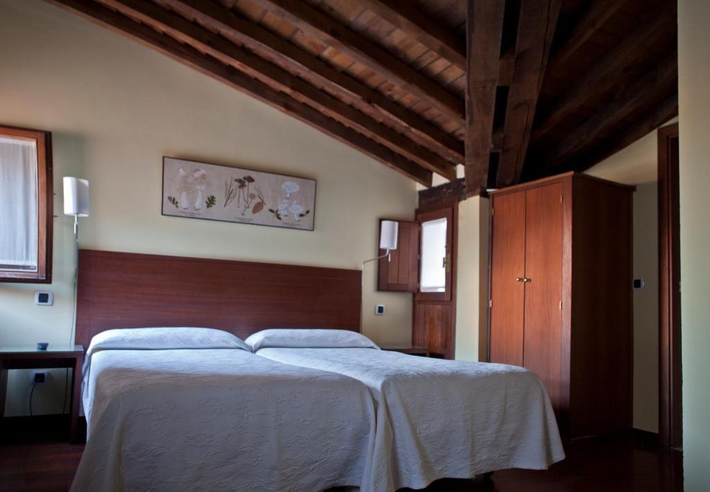 Hospederia Porta Coeli Hotel Siguença Quarto foto
